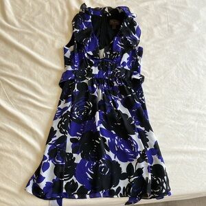 Floral Sleeveless Dress - Black and Blue